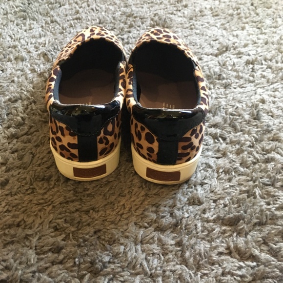 Dr. Scholl’s Women’s Leopard Print Comfort Walking Slip-On Shoes 9.5 - Picture 6 of 7